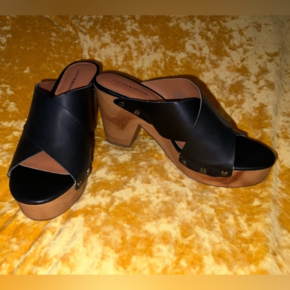 Lucky Brand Shoes - Lucky Brand Takara Slide Sandal Black Size 9.5
